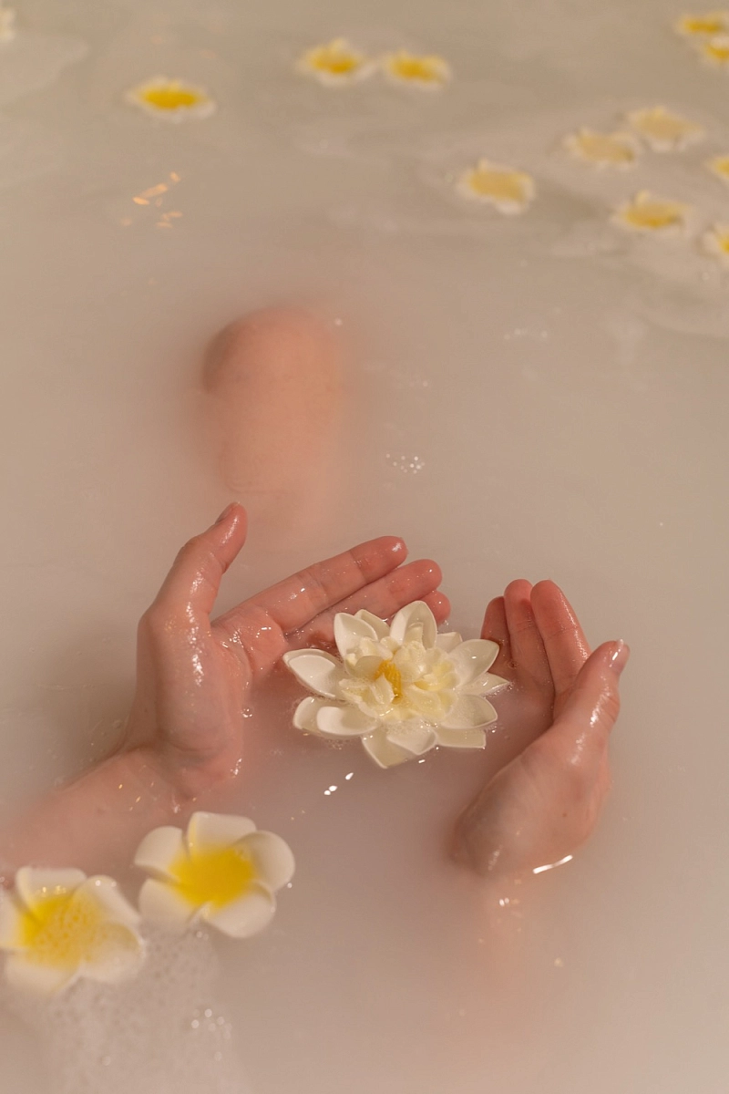 Молочная ванна для двоих