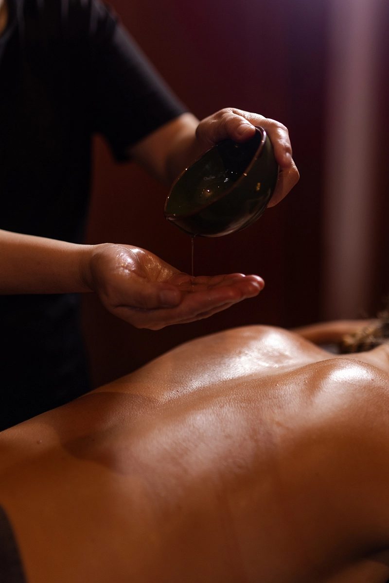 Тунисский массаж с маслом